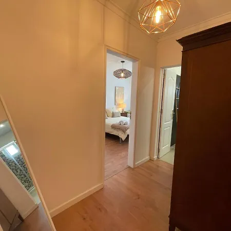 Mhouse Lease 3br Sea & Center Apartament Віавіа